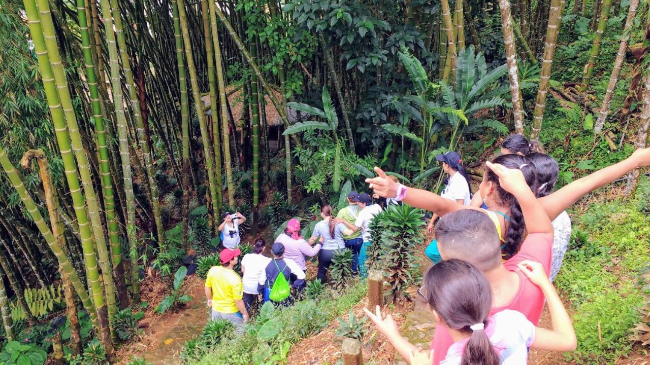 Finca Turistica Los Rosales Pereira Esterno foto