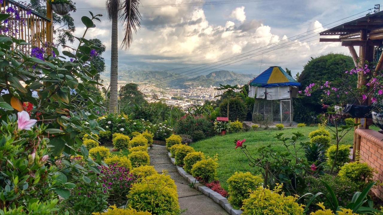 Finca Turistica Los Rosales Pereira Esterno foto
